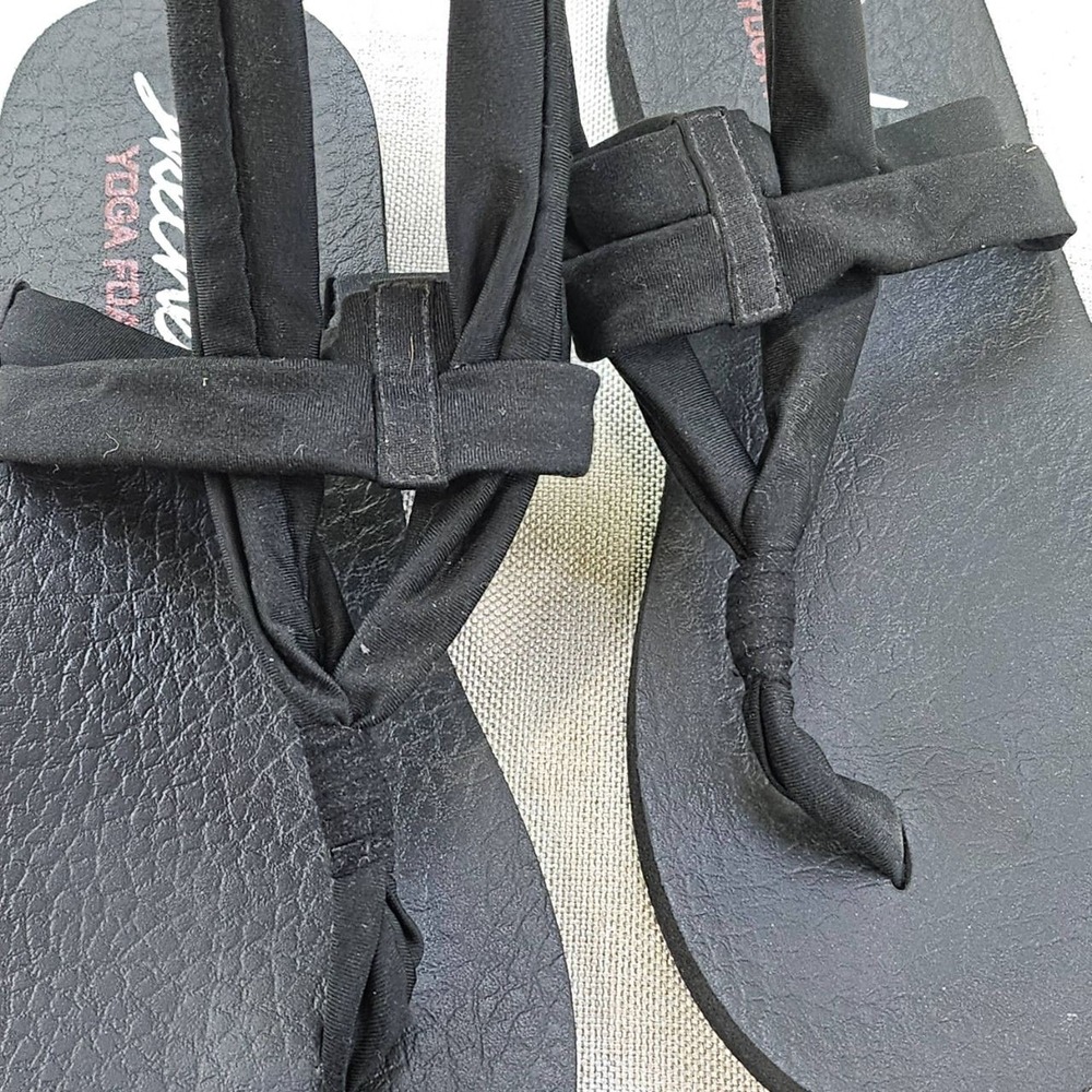 Skechers Bobs Knotted Fabric Ankle‎ Strap Sandals Black Yoga Foam Comfort Womens - Picture 3 of 5
